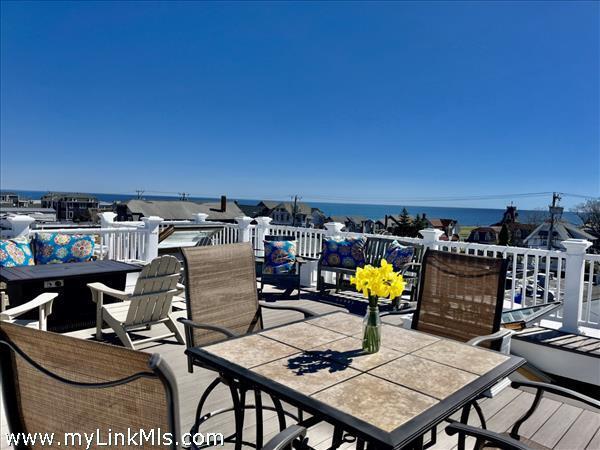 37 Circuit Avenue Oak Bluffs MA 02557
