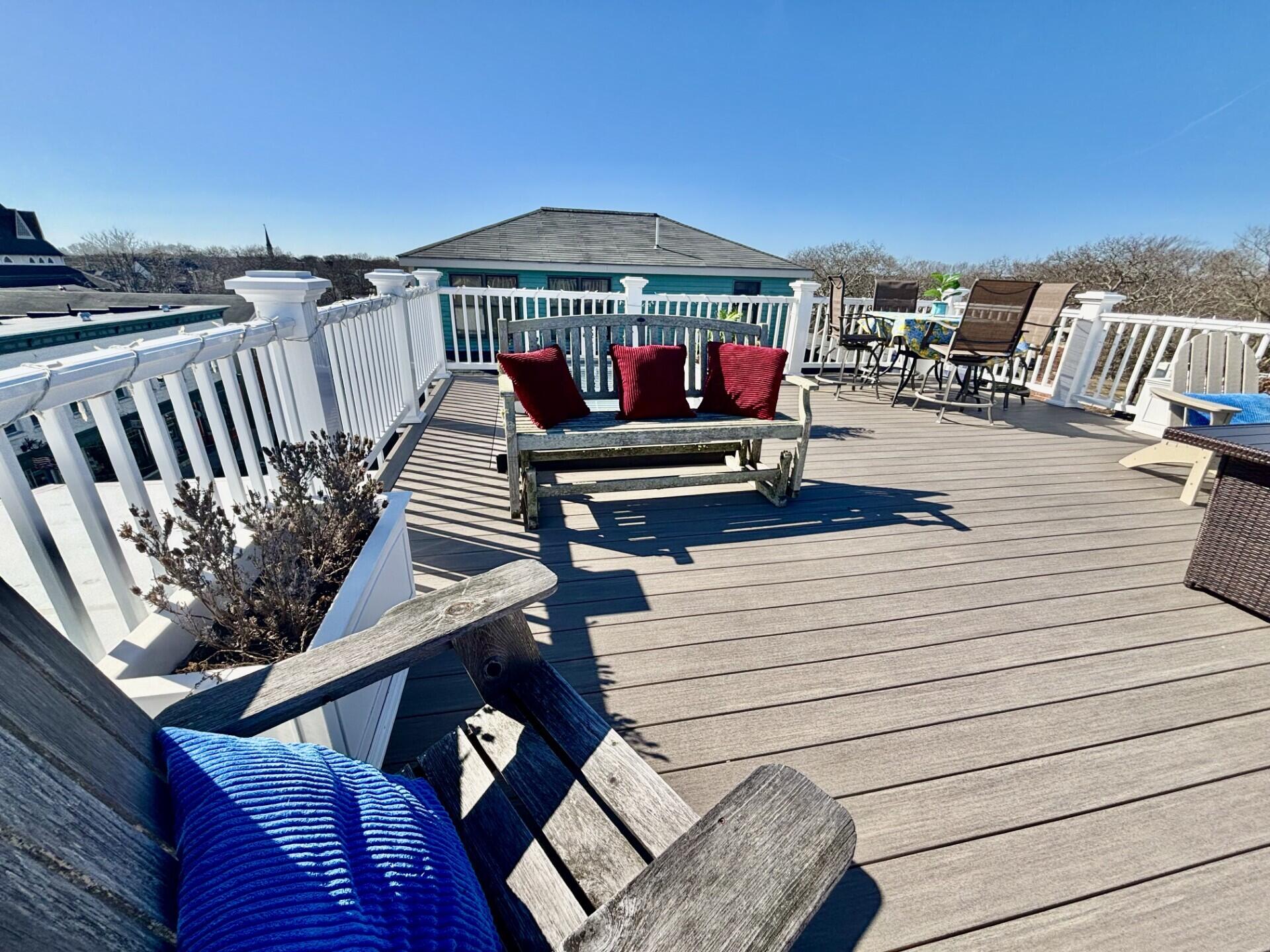 37 Circuit Avenue Oak Bluffs MA 02557