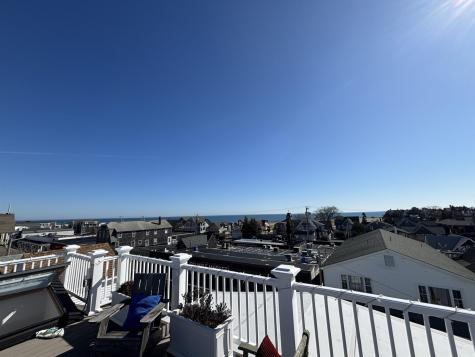 37 Circuit Avenue Oak Bluffs MA 02557