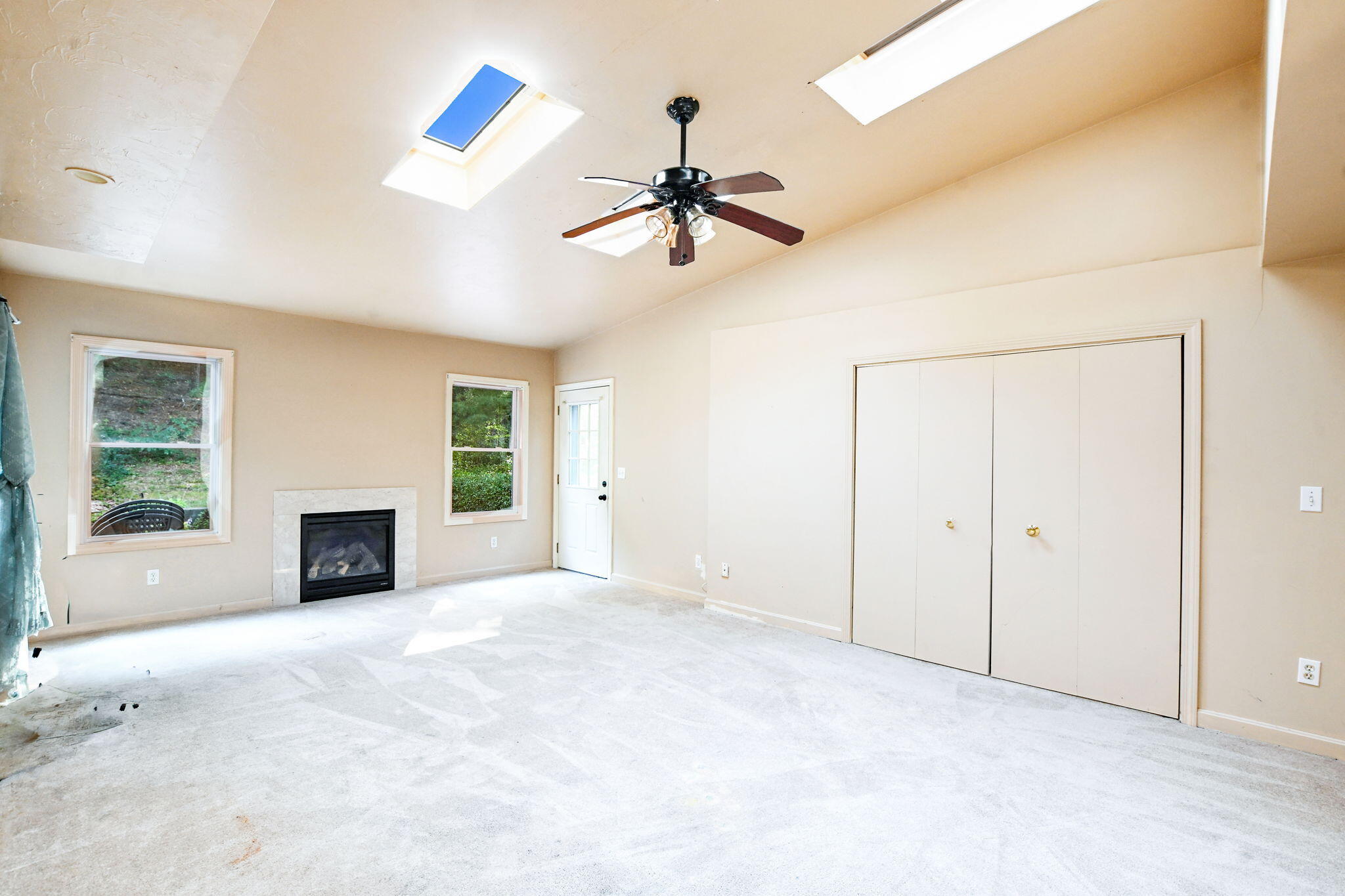 29 Surrey Lane Bourne MA 02532