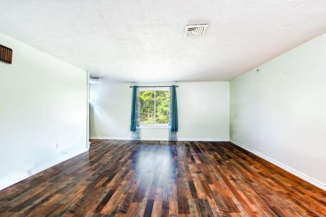 29 Surrey Lane Bourne MA 02532