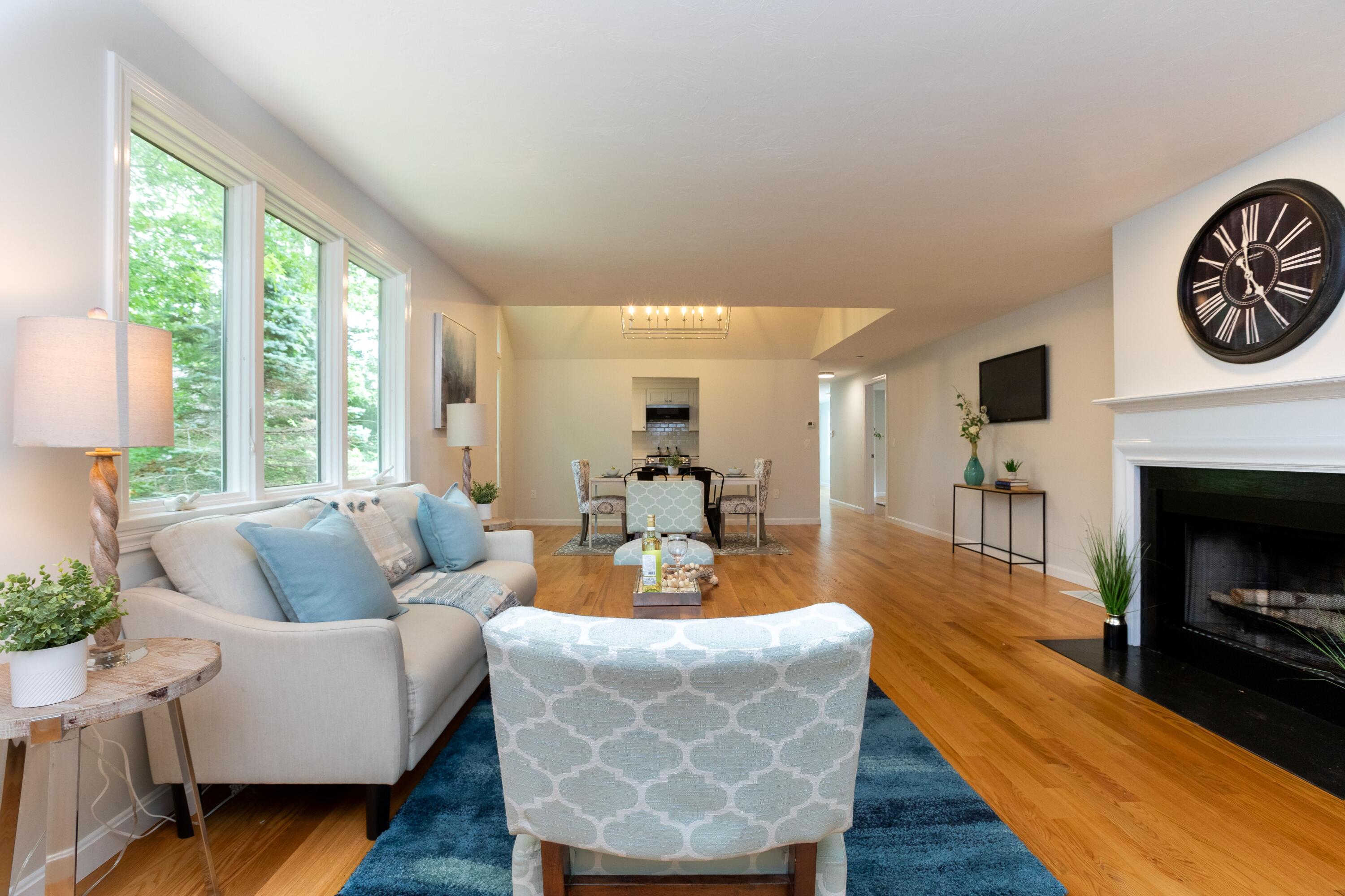 9 Pebble Beach Avenue Mashpee MA 02649