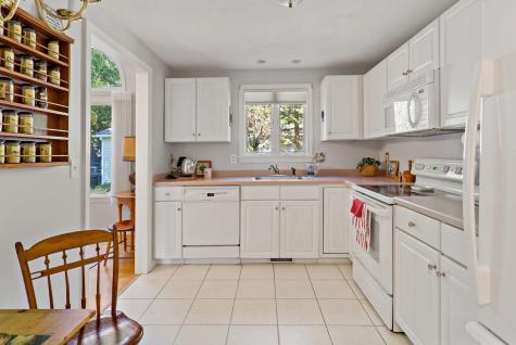 18 Executive Drive Mashpee MA 02649