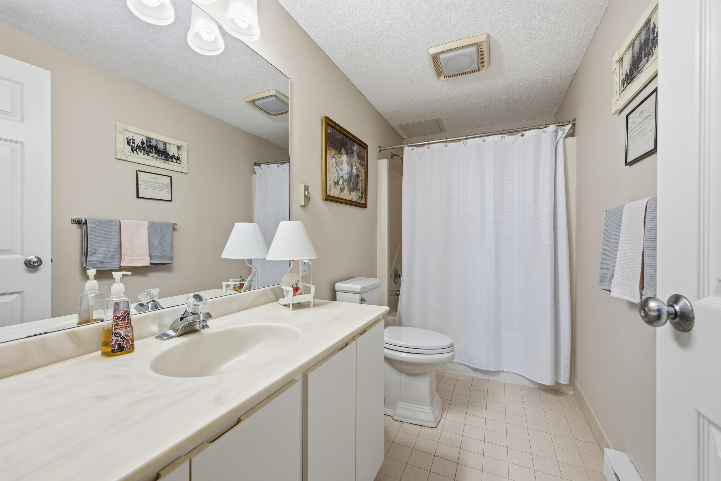 1 Belmont Road Harwich MA 02671