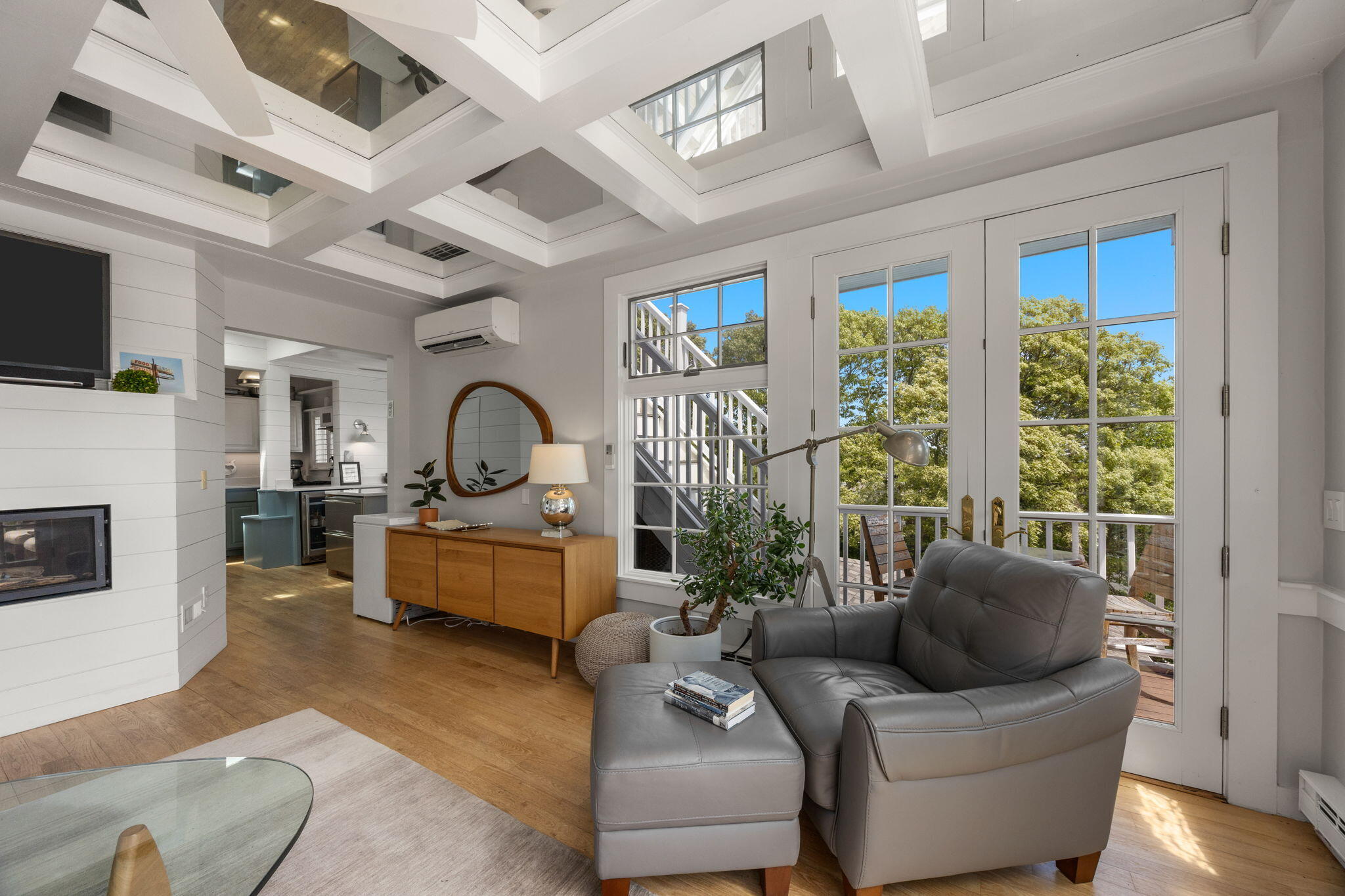 208 Bradford Street Provincetown MA 02657