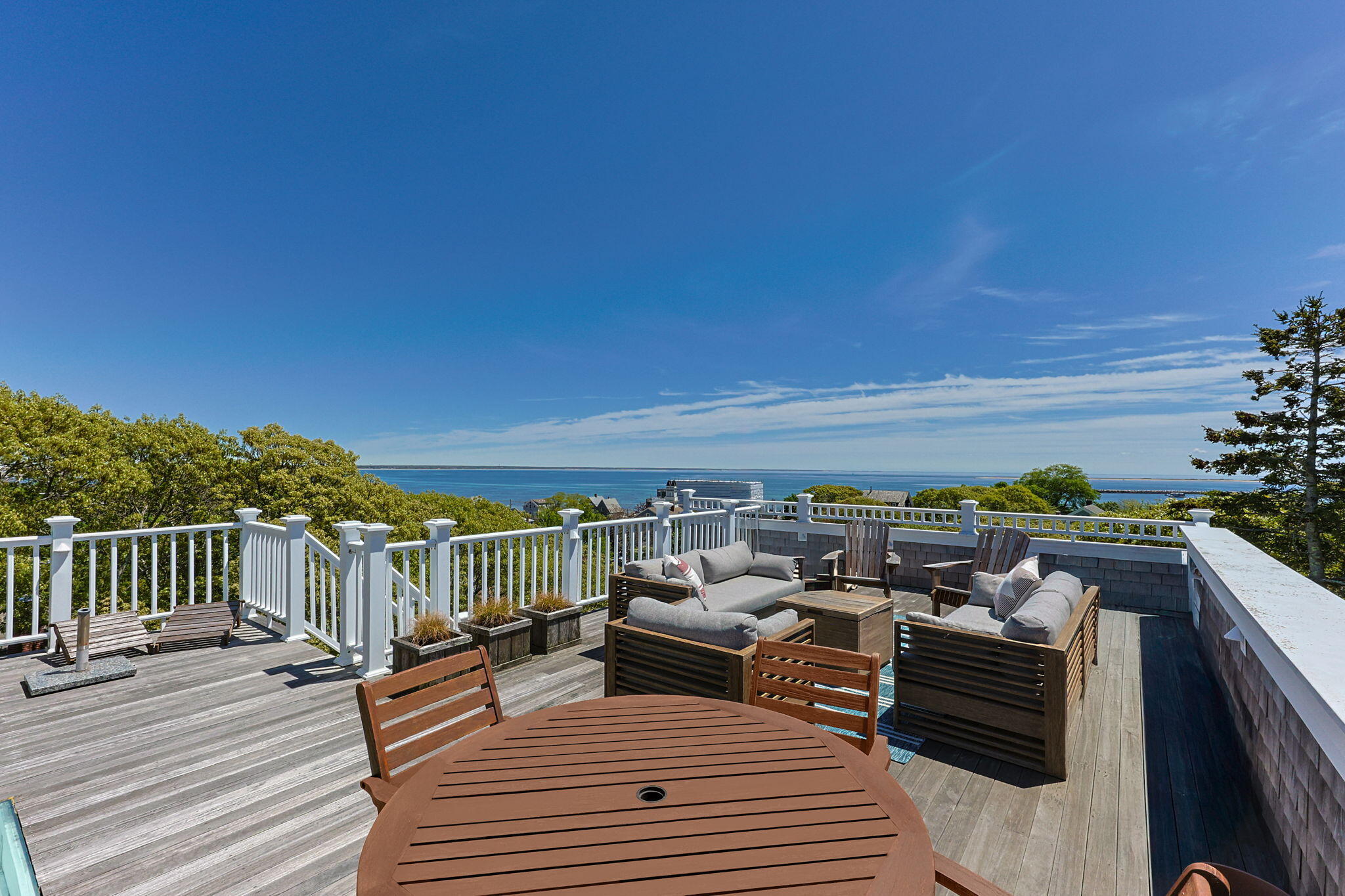 208 Bradford Street Provincetown MA 02657