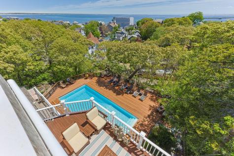 208 Bradford Street Provincetown MA 02657