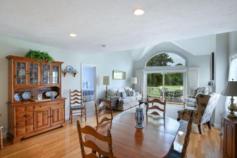 16 Amberwood Court Bourne MA 02532