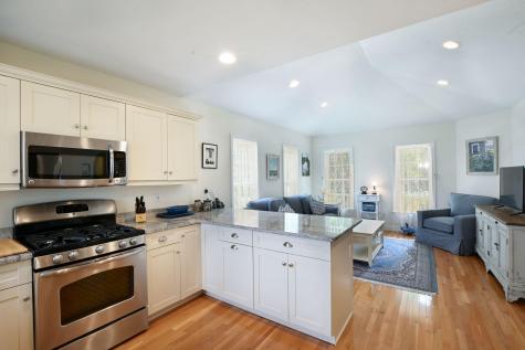 16 Amberwood Court Bourne MA 02532