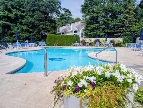 16 Amberwood Court Bourne MA 02532