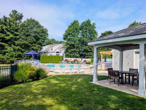 16 Amberwood Court Bourne MA 02532