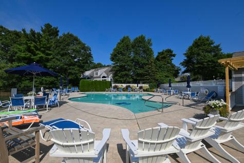 16 Amberwood Court Bourne MA 02532