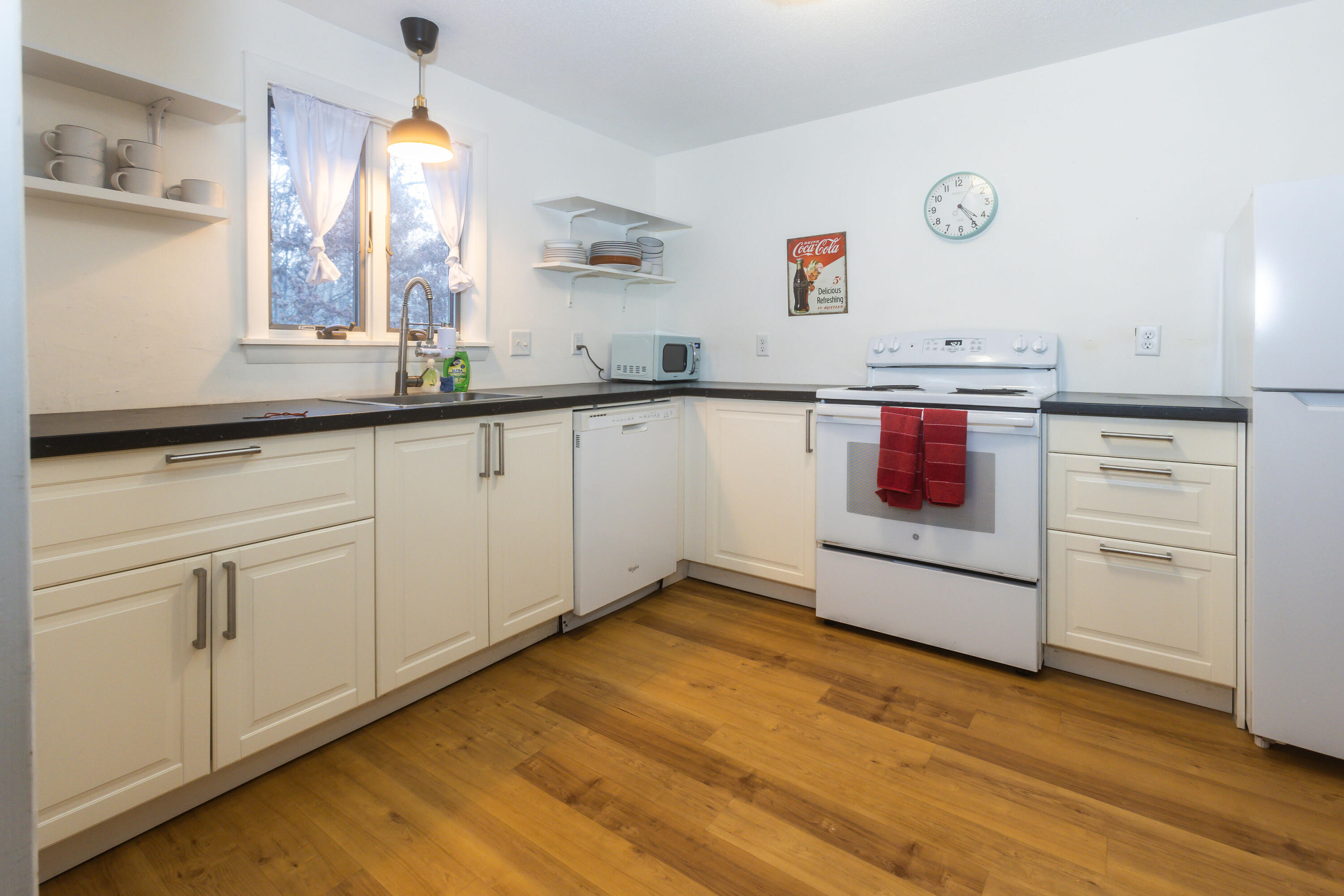 12 Woodrise Road Falmouth MA 02540