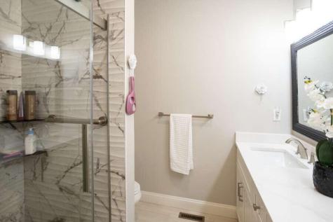 32 Starboard Drive Wareham MA 02532