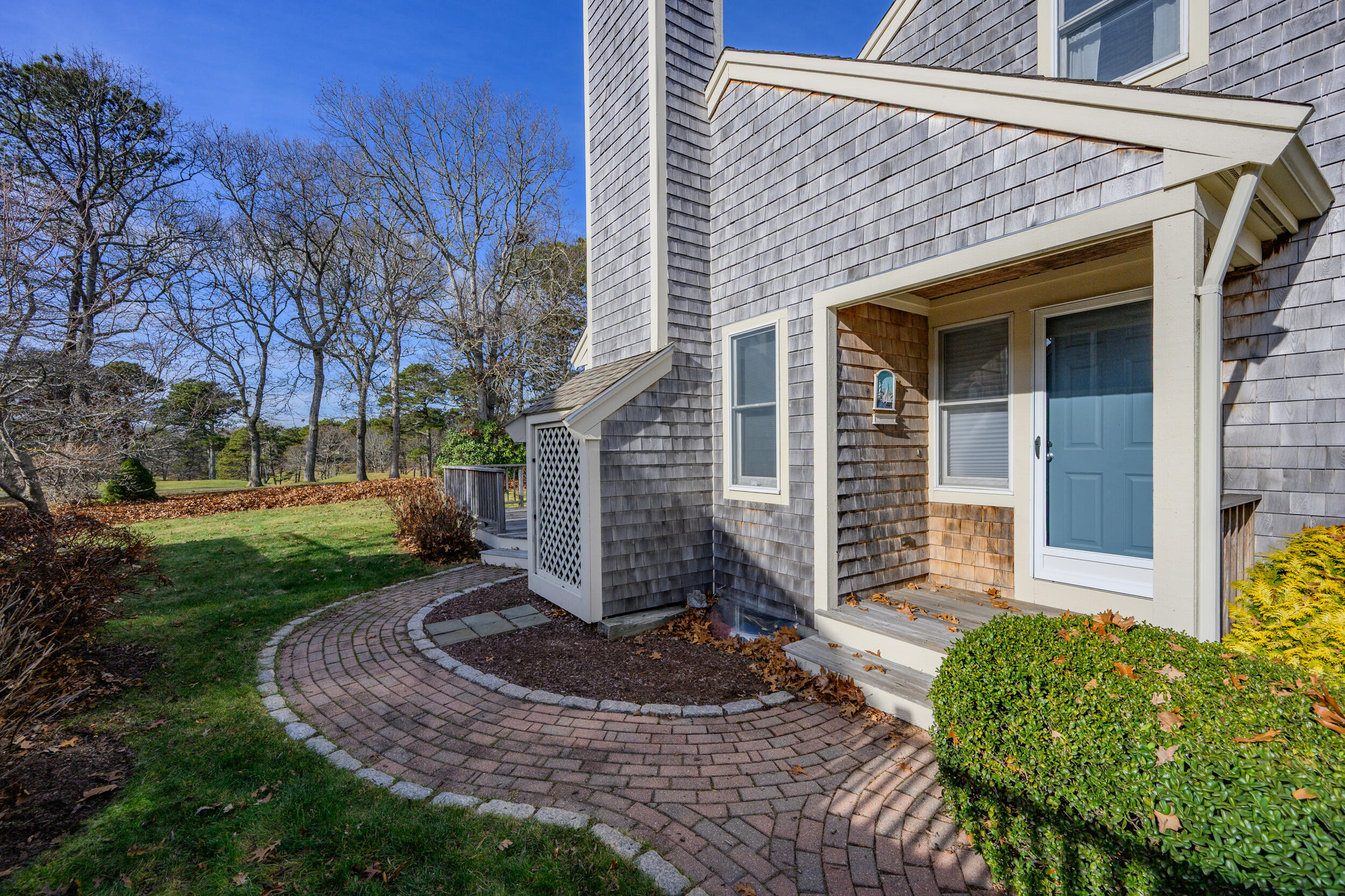 29 Boxwood Circle Yarmouth MA 02675