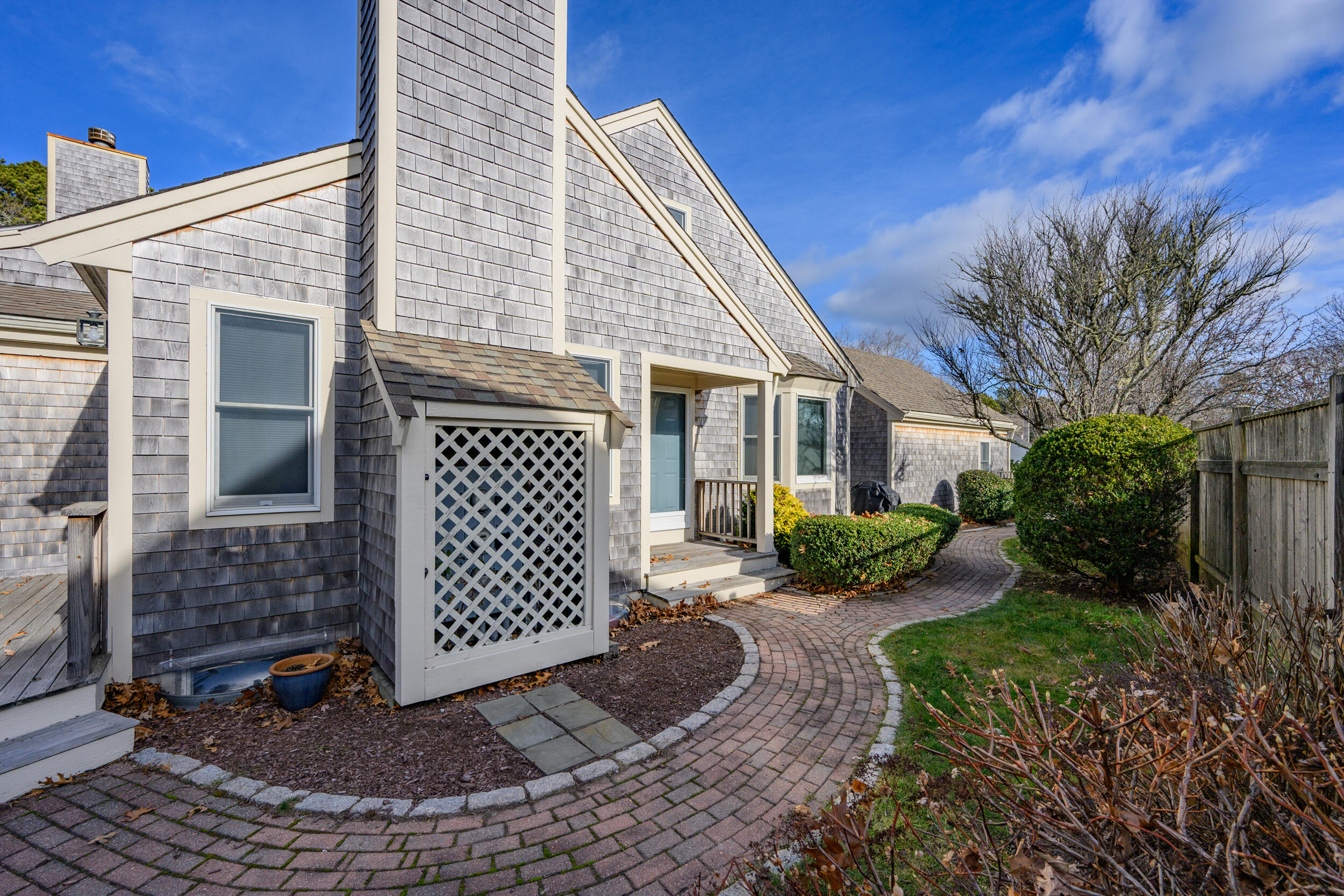 29 Boxwood Circle Yarmouth MA 02675