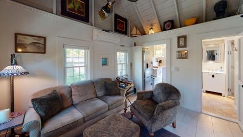 5 Browne Street MA 02657