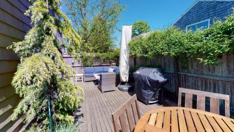 5 Browne Street MA 02657