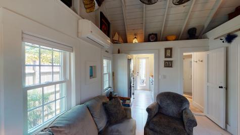 5 Browne Street MA 02657