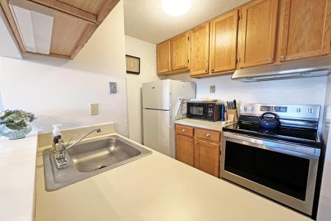61 Fletcher Lane Brewster MA 02631