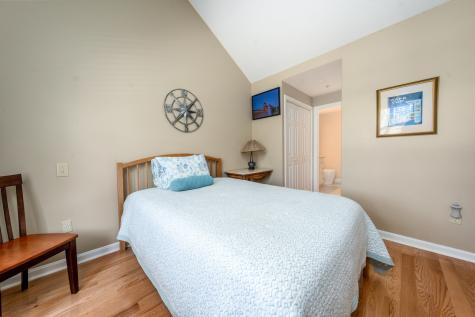 42 Oak Glen Village Yarmouth MA 02675