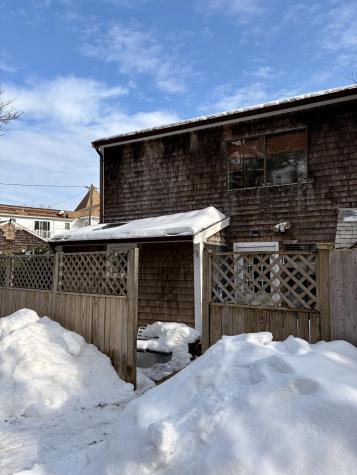 208 Bradford Street Provincetown MA 02657