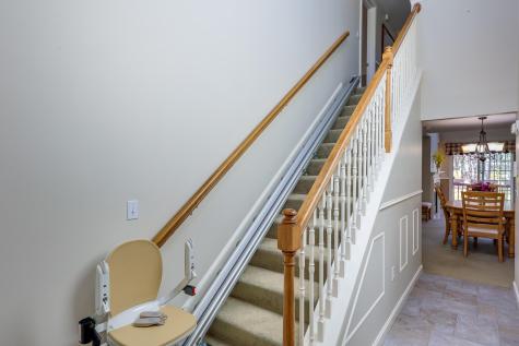 16 Executive Drive Mashpee MA 02649