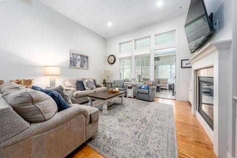 17 Twin Oaks Drive Mashpee MA 02649