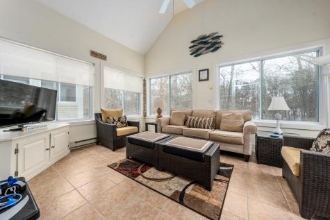 17 Twin Oaks Drive Mashpee MA 02649