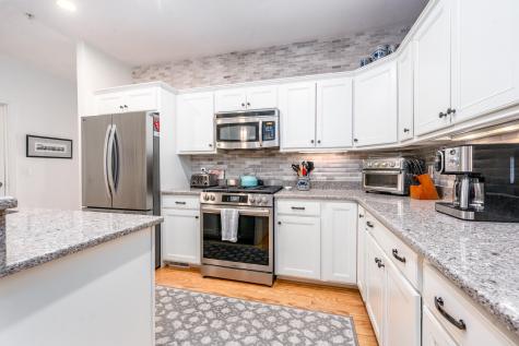 17 Twin Oaks Drive Mashpee MA 02649