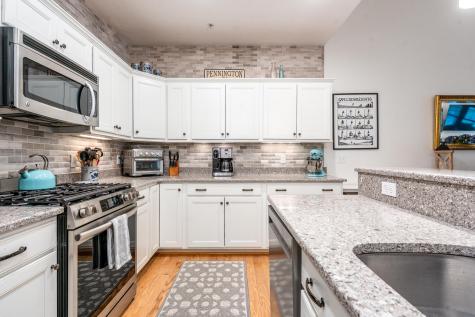 17 Twin Oaks Drive Mashpee MA 02649