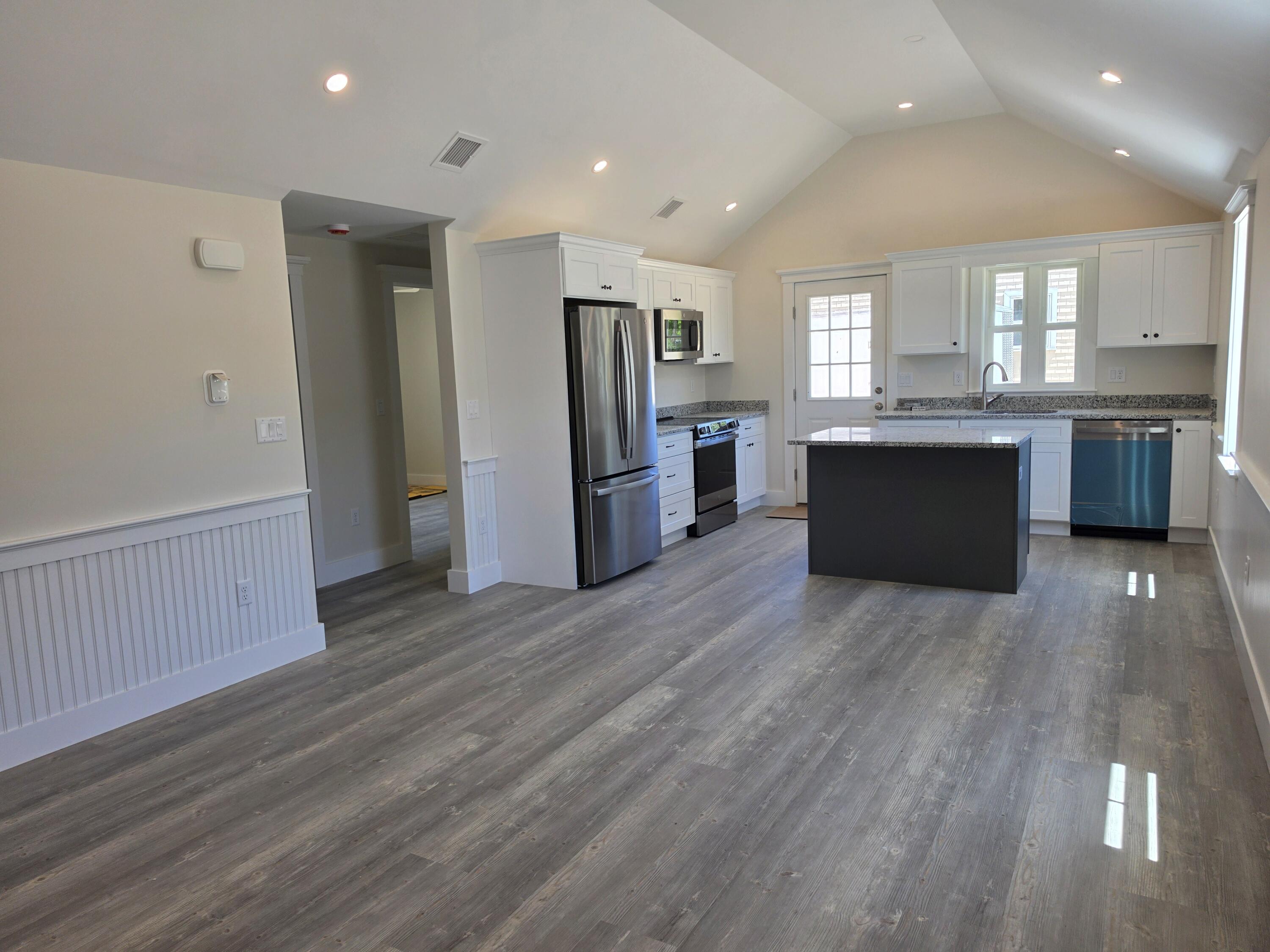 87 Acapesket Road East Falmouth MA 02536