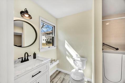 14 Harold Street Harwich MA 02646