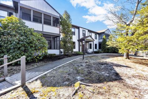 14 Harold Street Harwich MA 02646