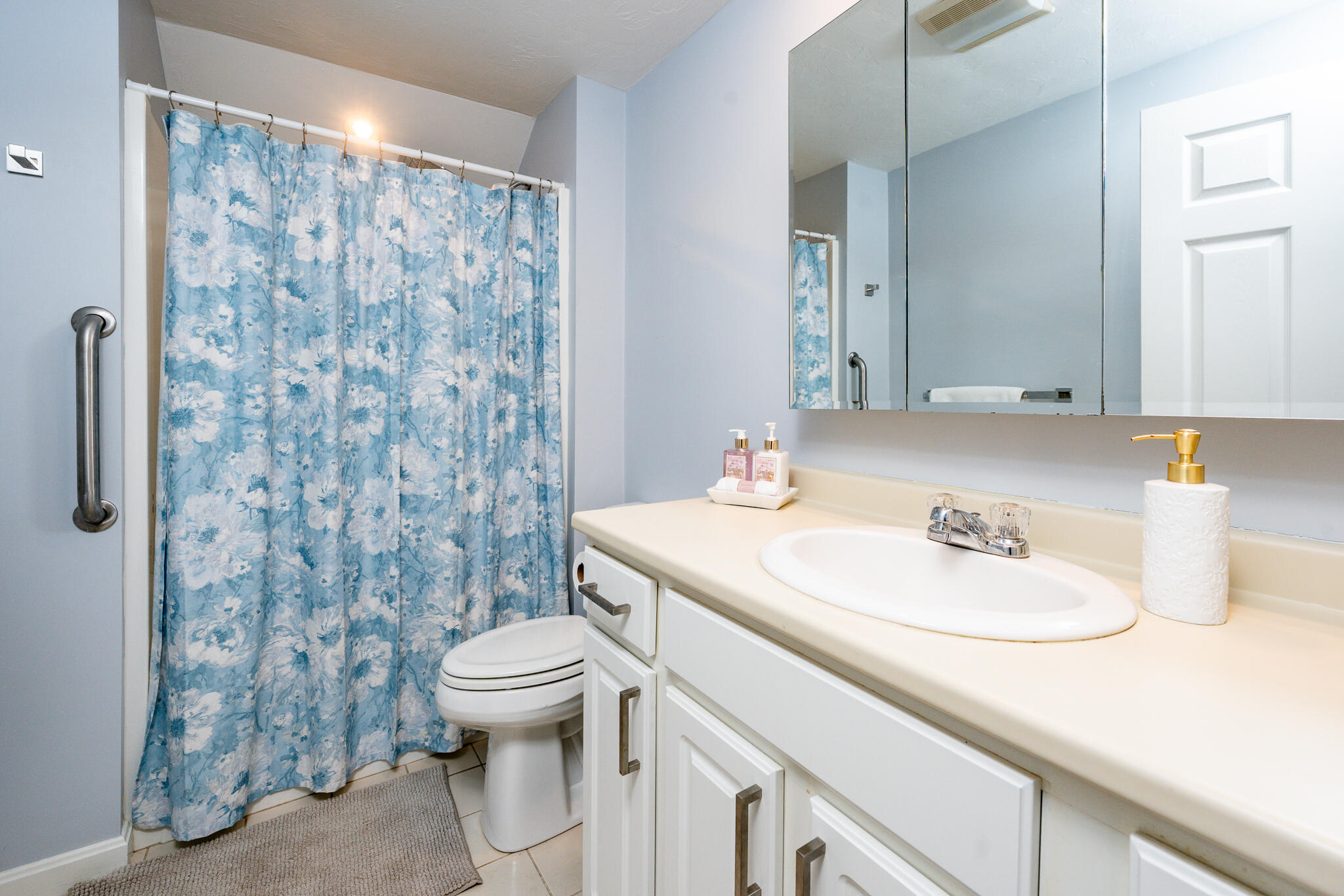 3 Longwood Road Mashpee MA 02649