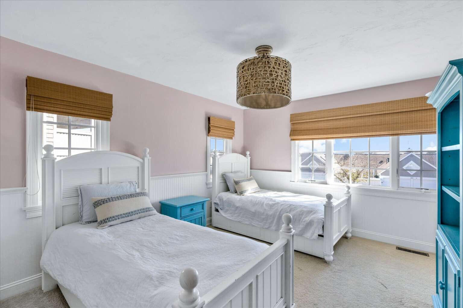 66 Sea View Lane Mashpee MA 02649