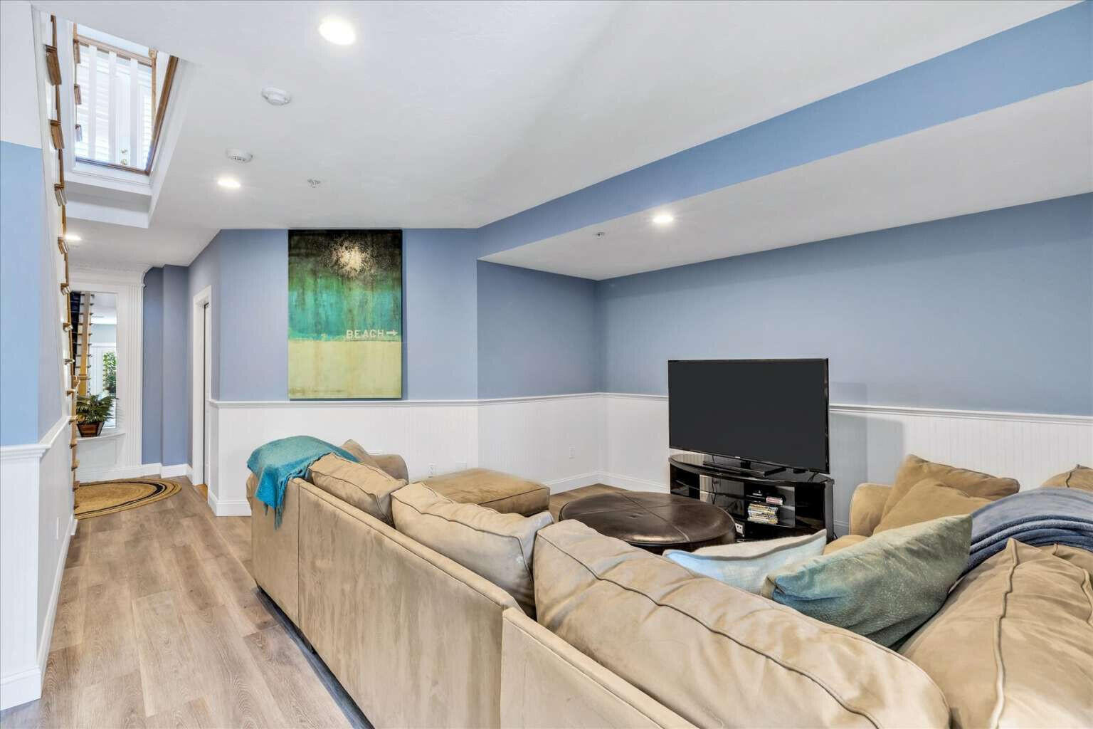 66 Sea View Lane Mashpee MA 02649