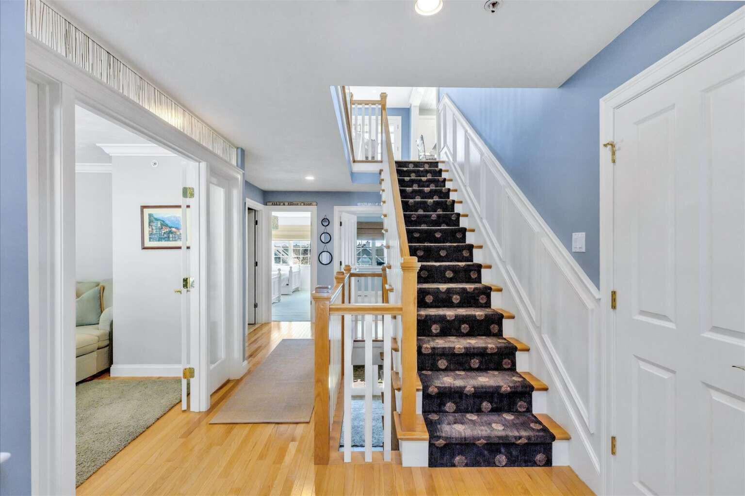 66 Sea View Lane Mashpee MA 02649