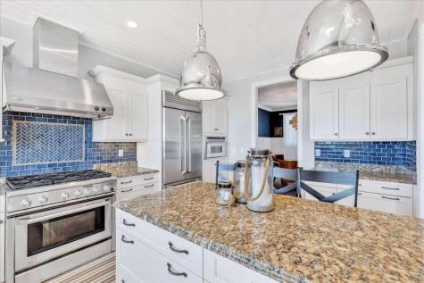 66 Sea View Lane Mashpee MA 02649