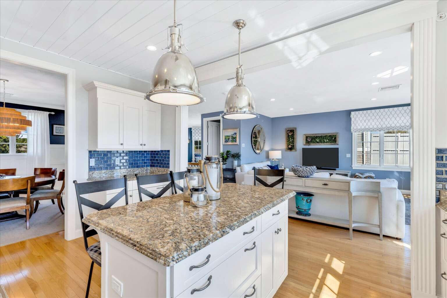 66 Sea View Lane Mashpee MA 02649