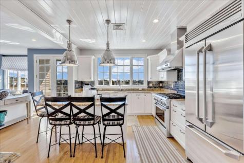 66 Sea View Lane Mashpee MA 02649