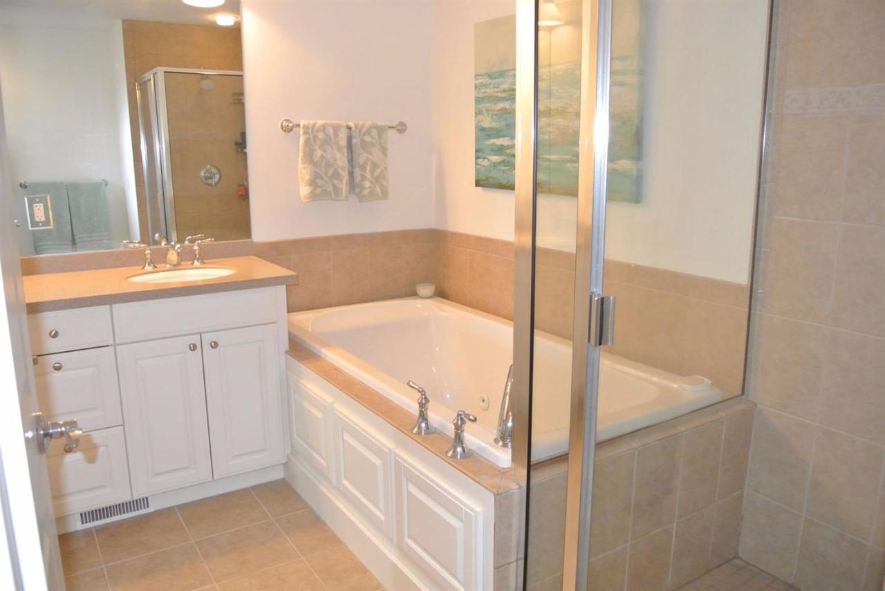 68 Sea View Lane Mashpee MA 02649