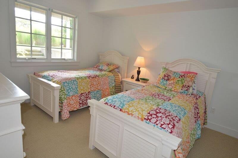 68 Sea View Lane Mashpee MA 02649
