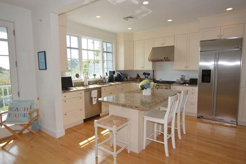 68 Sea View Lane Mashpee MA 02649