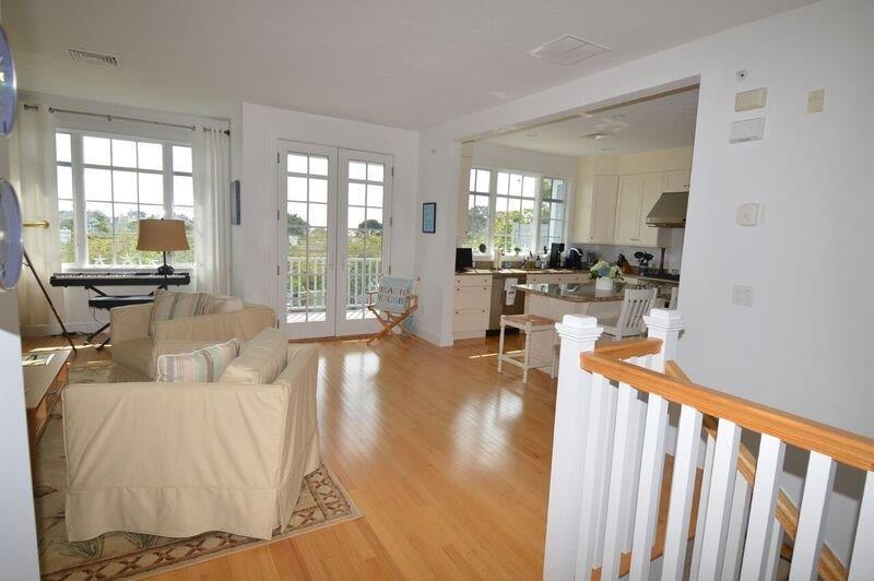 68 Sea View Lane Mashpee MA 02649