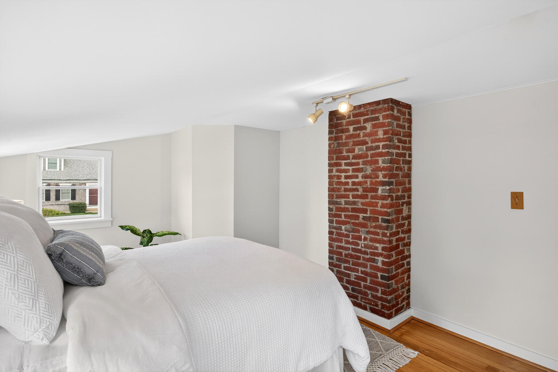 5 Pleasant Street Dennis Port MA 02639