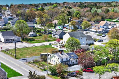 5 Pleasant Street Dennis MA 02639