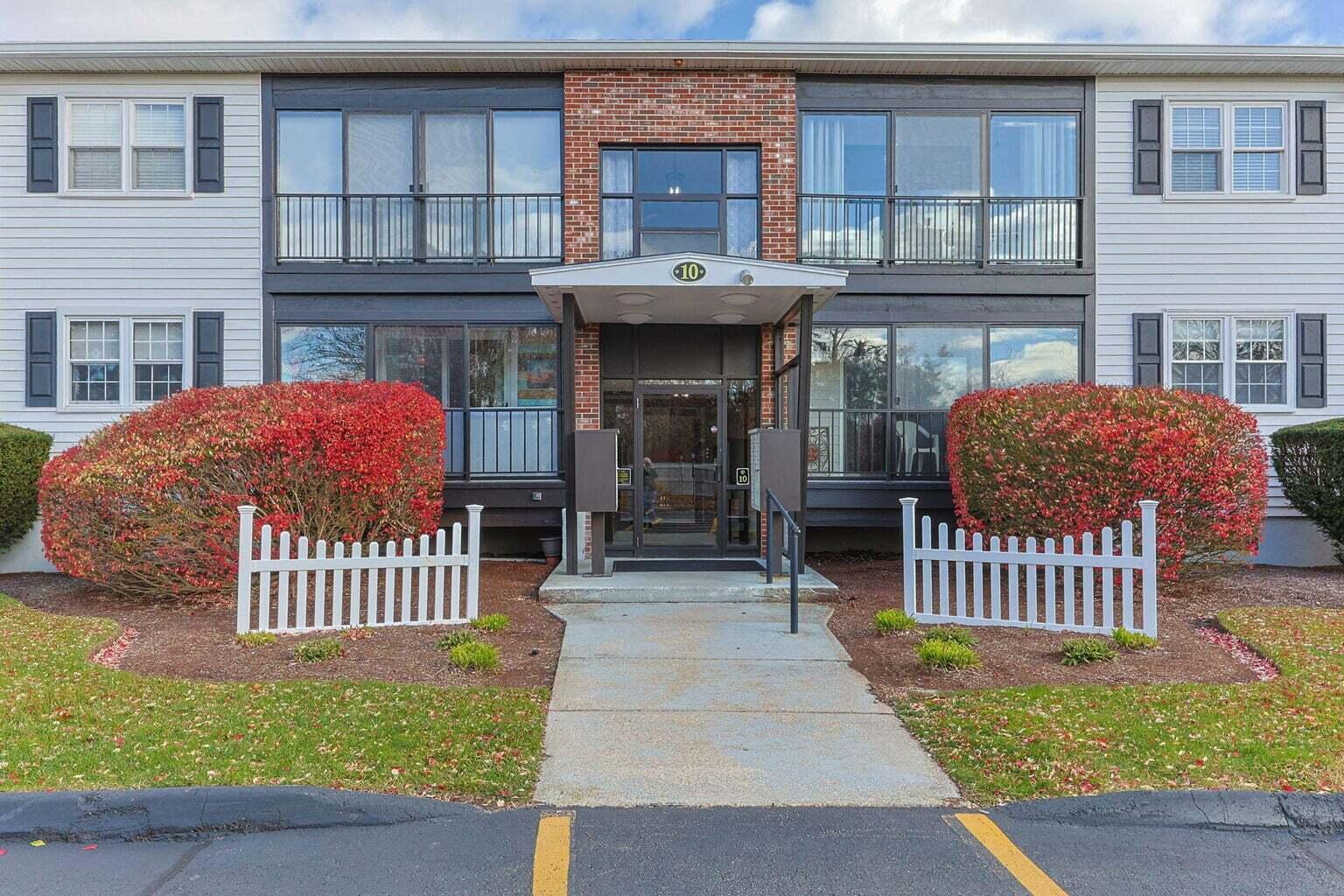 10 Candlewood Lane Dennis Port MA 02639