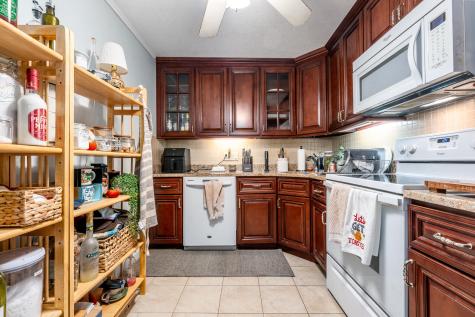 10 Candlewood Lane Dennis MA 02639