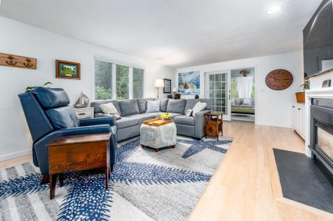 8 Executive Drive Mashpee MA 02649